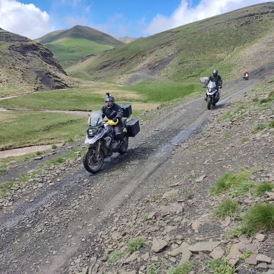 ​​Motorcycle tours over Caucasus Mountains Russia Rusmototravel